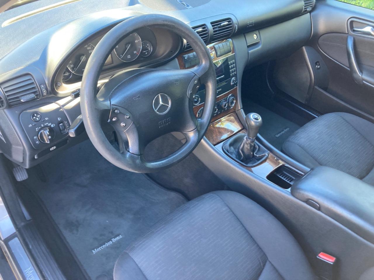 MERCEDES C BERLINA (GANCIO TRAINO) DA VETRINA