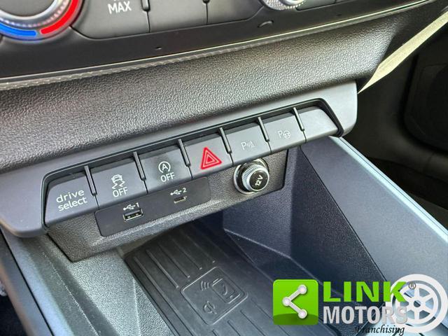 AUDI A1 citycarver 30 TFSI S tronic ST LINE NEOPATENTATI