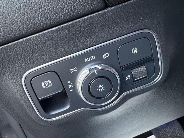 MERCEDES-BENZ GLA 200 d Automatic Sport Plus