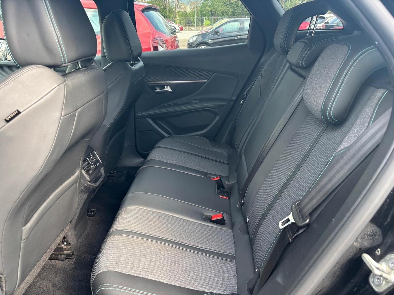 Peugeot 3008 ALLURE 1.5 BlueHDi 130 - 2021