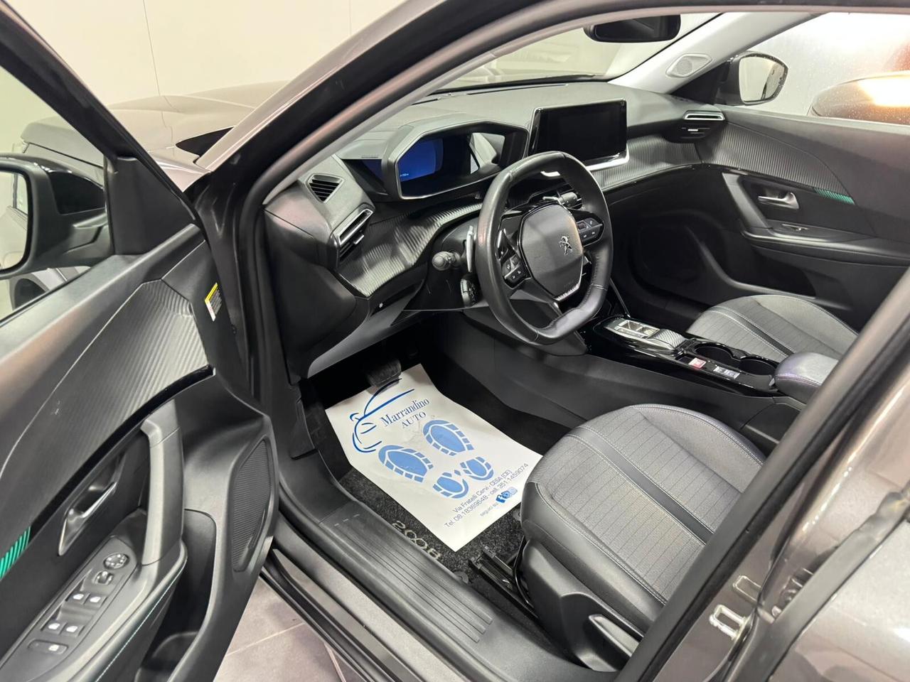 Peugeot 2008 BlueHDi 130 S&S EAT8 GT Pack Veglia l'i-cockpit 3D