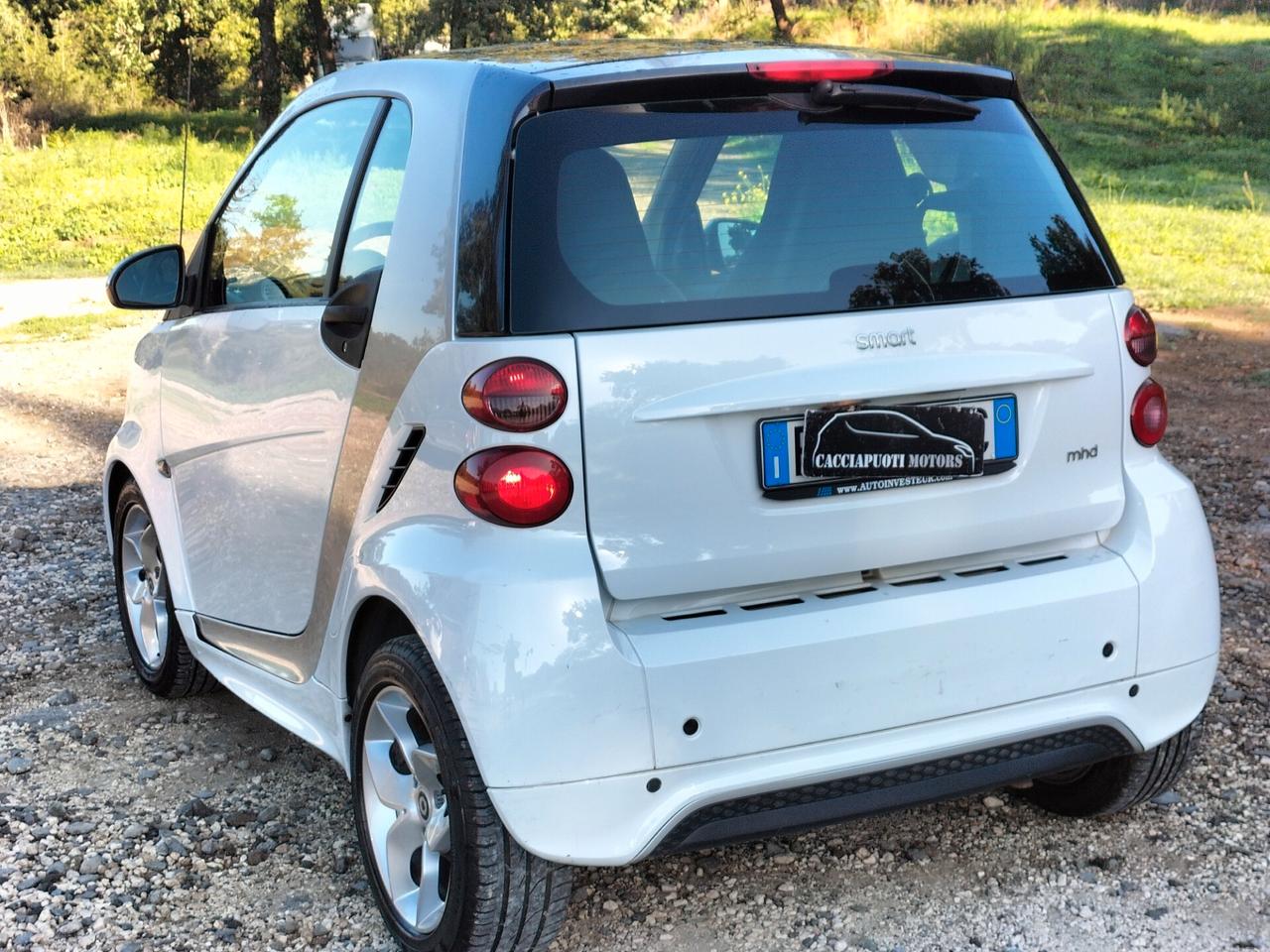 Smart ForTwo 1000 62 kW coupé passion