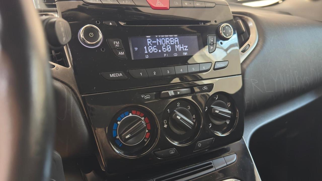 Lancia Ypsilon 1.2 69 CV 5 porte GPL Ecochic Elefantino
