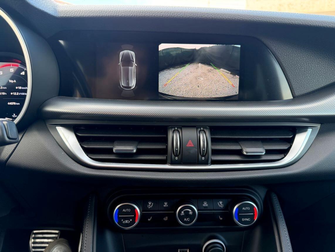 Alfa Romeo Stelvio 2.2 Turbodiesel 210 CV AT8 Q4 Veloce