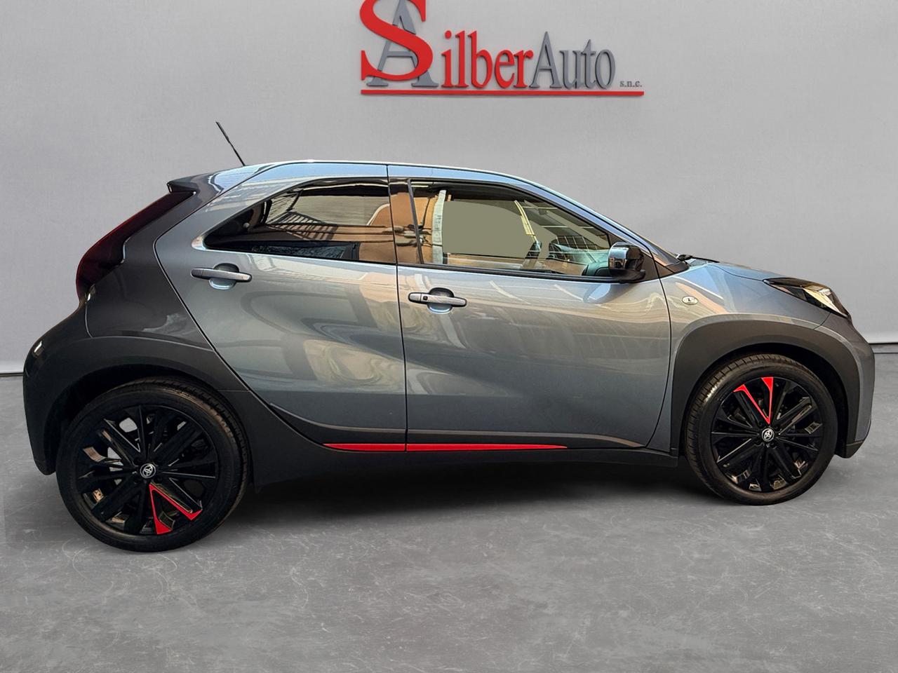 Toyota Aygo X 1.0 Undercover 72cv s-cvt Automatico