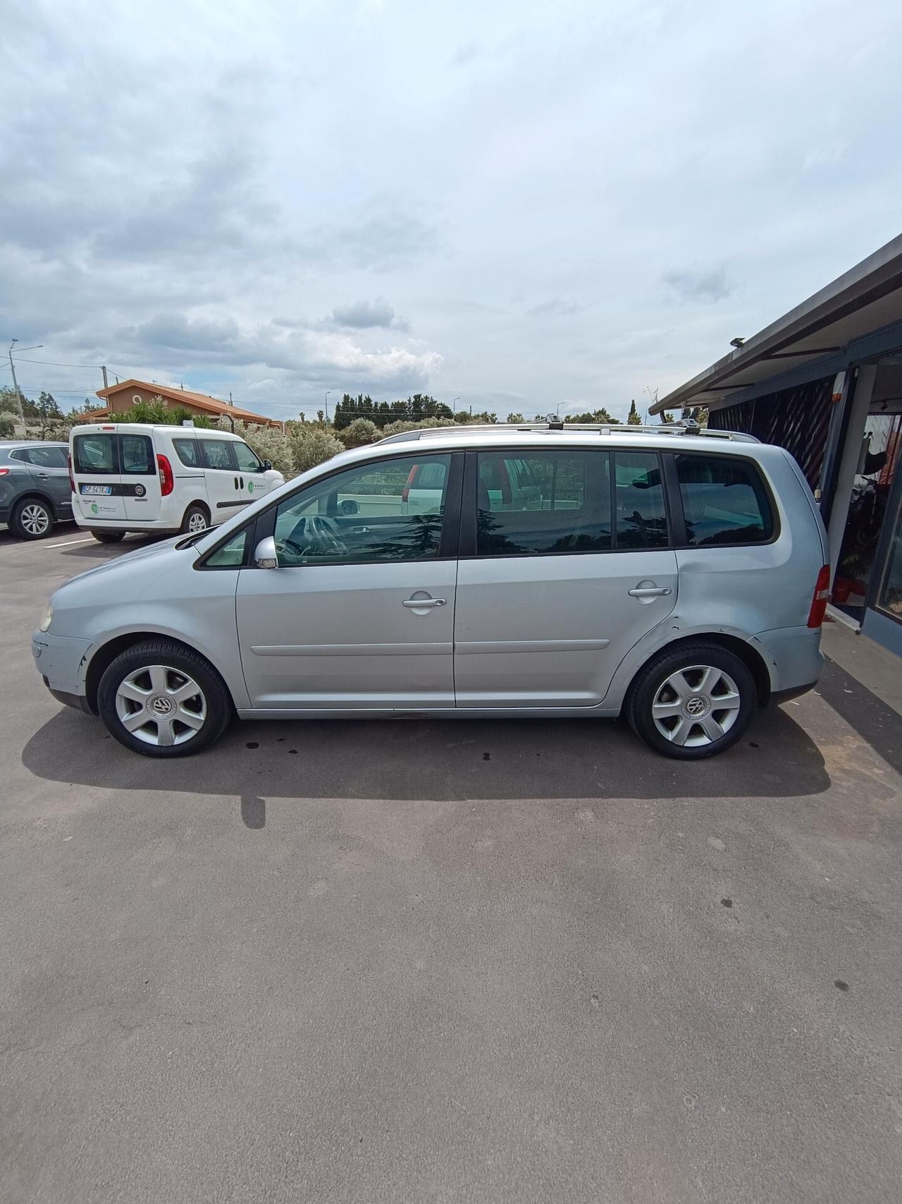 Volkswagen Touran 2.0 16V TDI 7 posti
