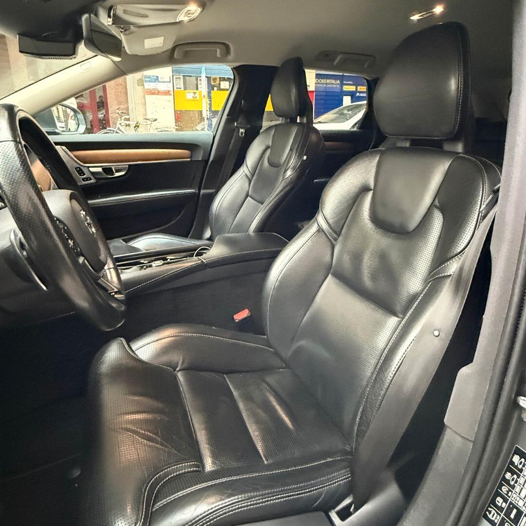 Volvo V90 D4 AWD Geartronic Inscription