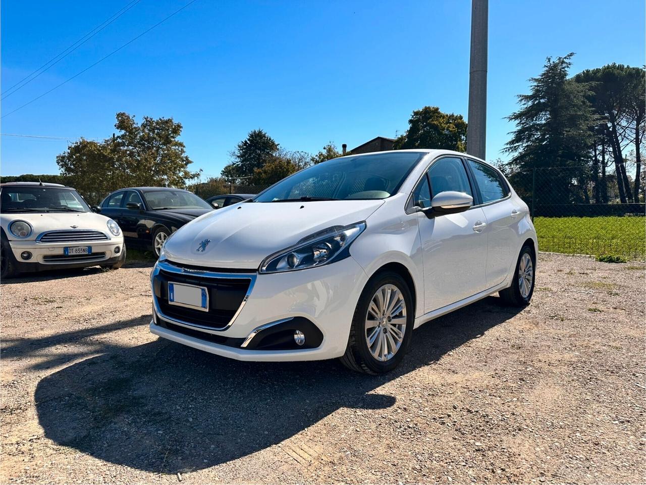 Peugeot 208 BlueHDi 75
