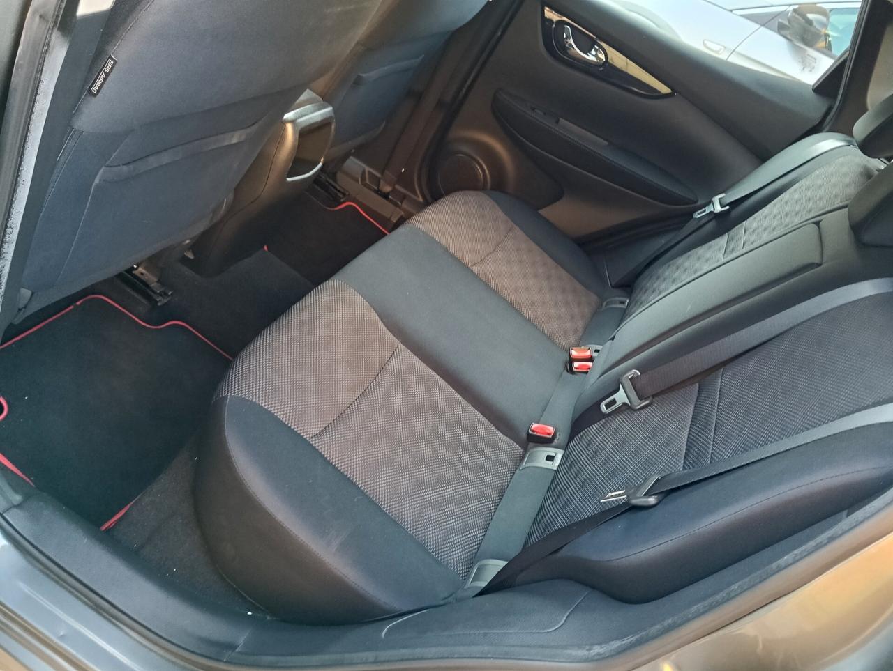 Nissan Qashqai 1.6 dCi 2WD Acenta
