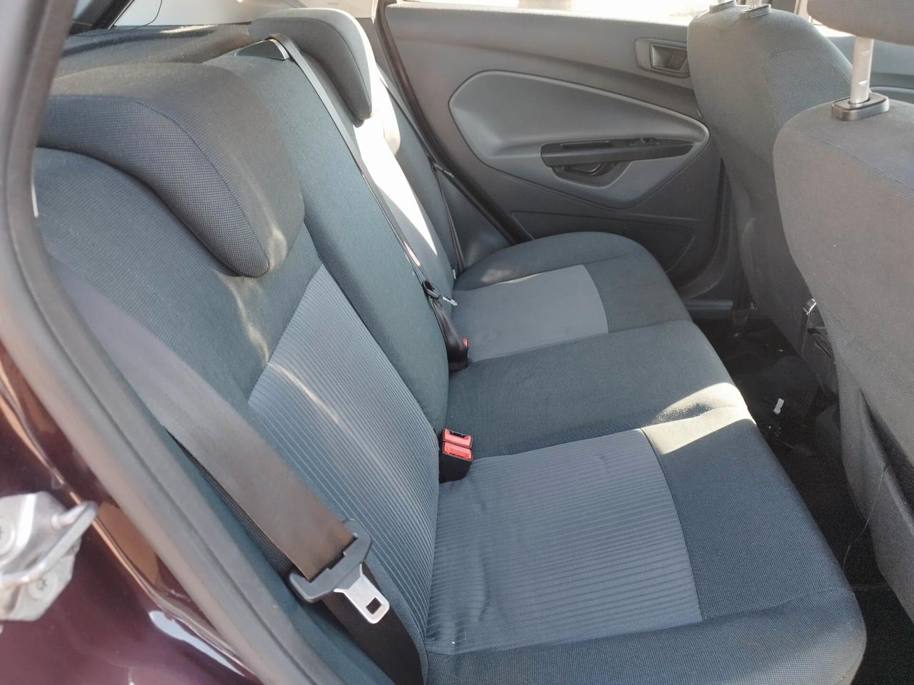 Ford Fiesta 1.4 5 porte GPL - km 95000