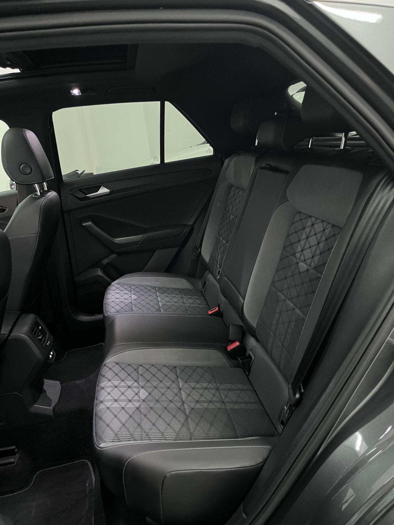 Volkswagen T-Roc 2.0 TDI SCR 150 CV DSG RLINE