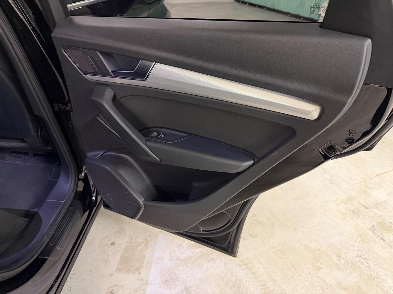 Audi Q5 2.0 TDI 190 CV quattro S tronic Business Sport