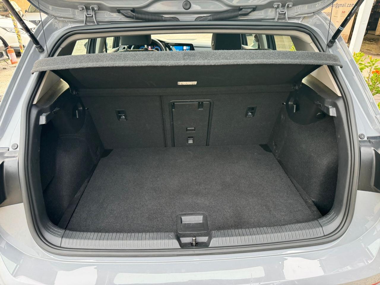 Volkswagen Golf 1.0 TSI EVO Life IVA ESPOSTA