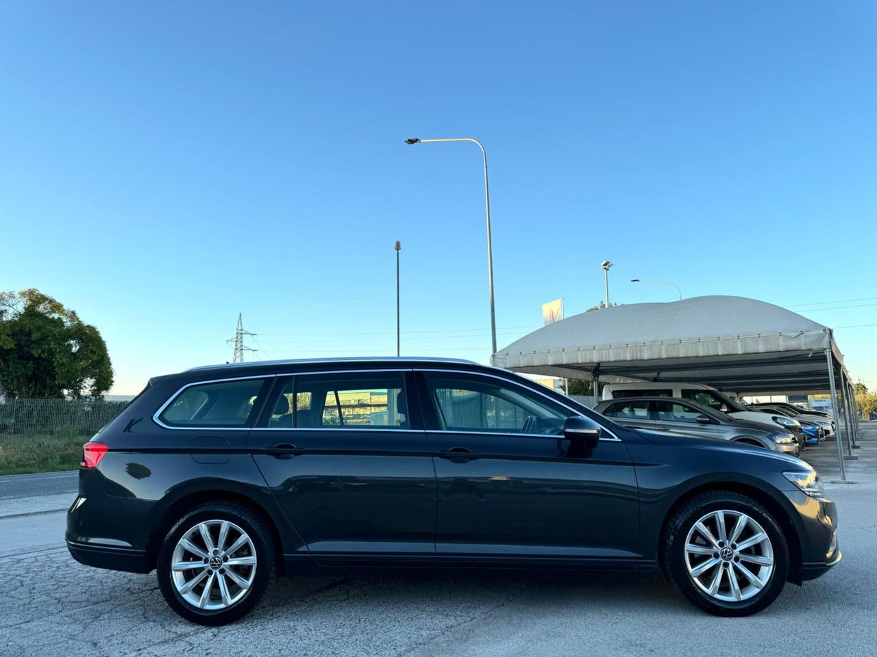 VOLKSWAGEN PASSAT 2.0 Tdi 150CV - Led Carplay 17