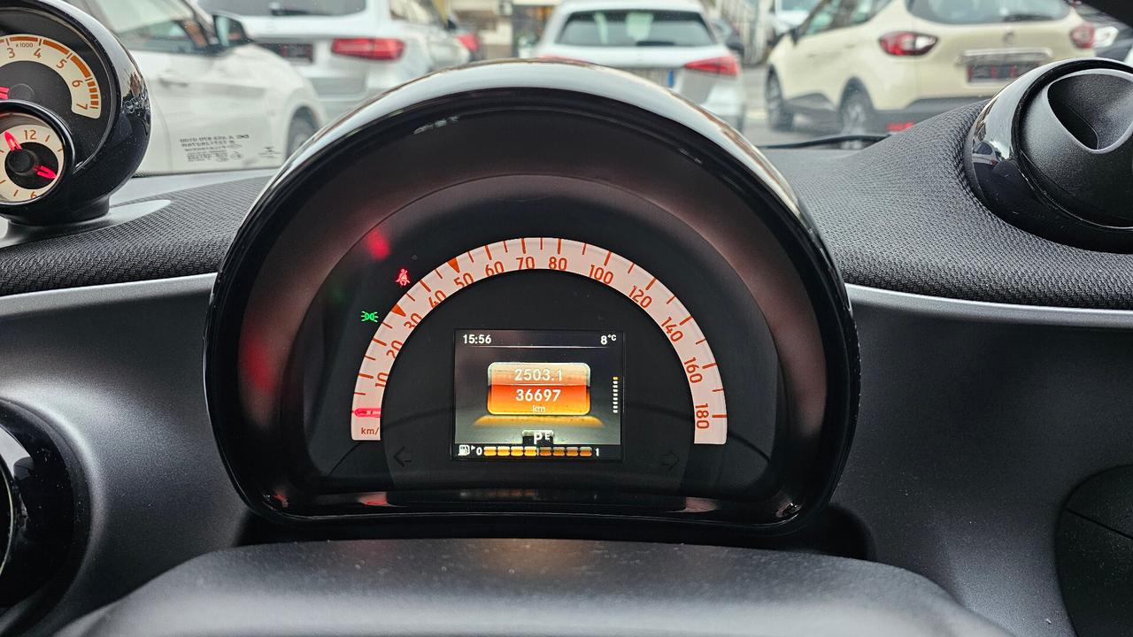 Smart ForFour 90 0.9 Turbo twinamic Passion UNIPRO NAV ANDROID TAGL UFF LED RETROCAM