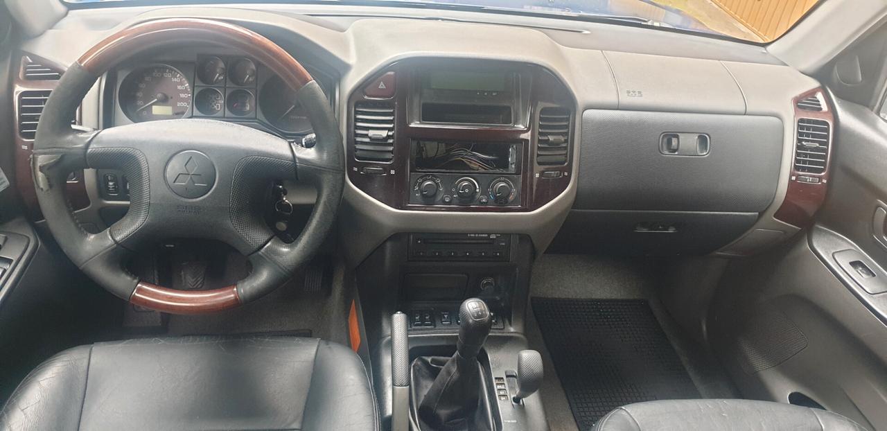 Mitsubishi Pajero 3.2 16V DI-D 5p. GLS2