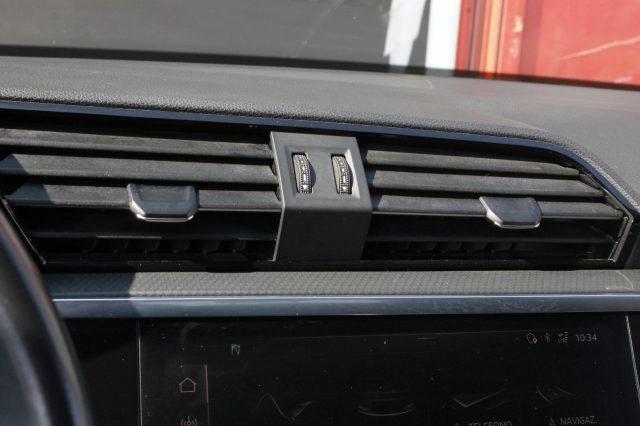 AUDI Q3 35 TFSI S tronic Business Advanced