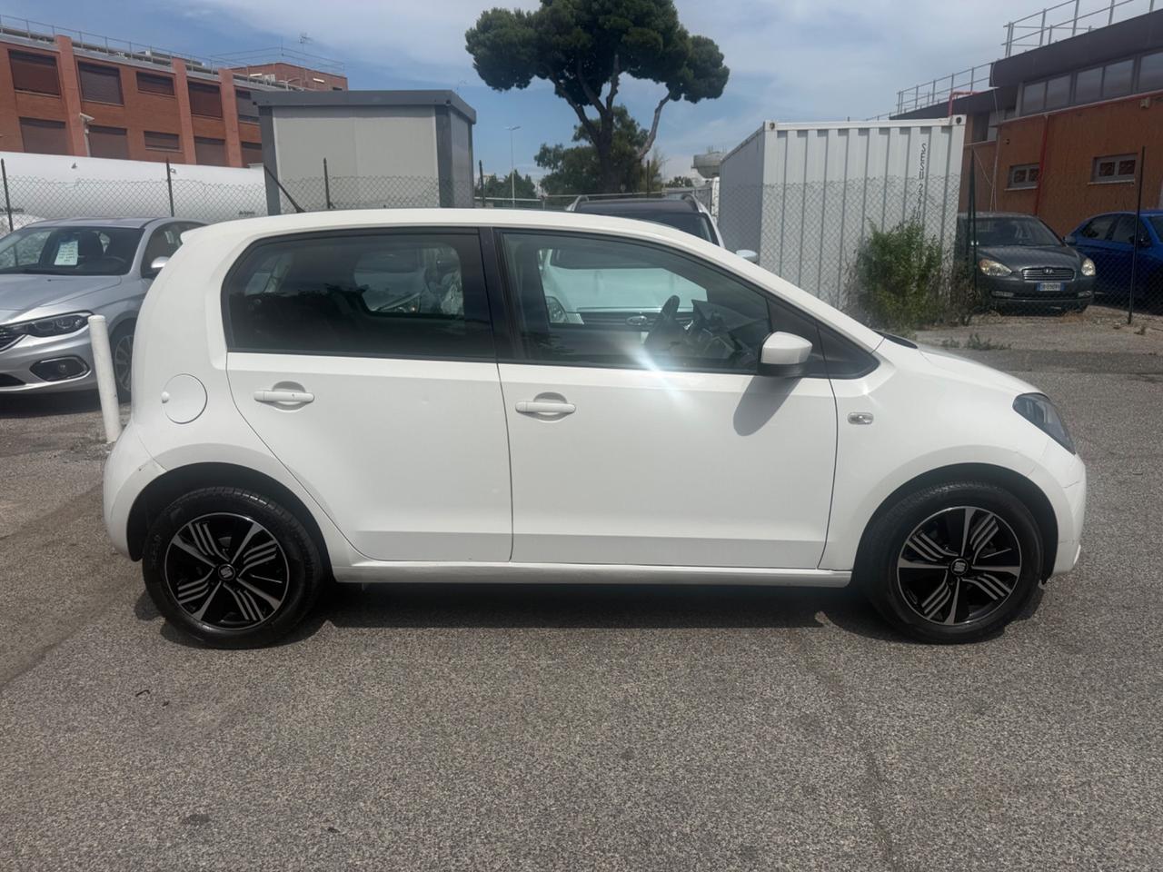 Seat Mii 1.0 68 CV 5 porte by Cosmopolitan Ecofuel