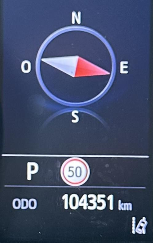 Toyota C-HR 1.8h Business e-cvt