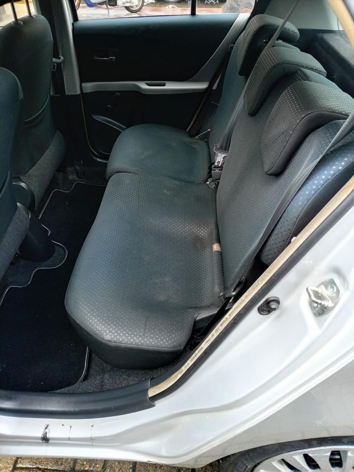 Toyota Yaris 1.0 5 porte Sol