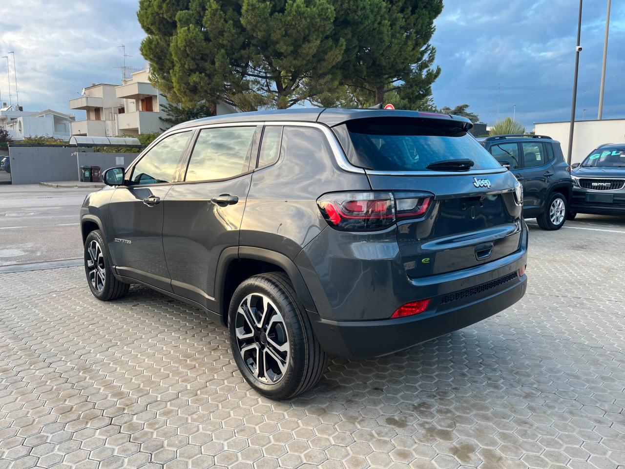 Jeep Compass 1.5 Turbo T4 130 CV MHEV 2WD Altitude Automatic Km0