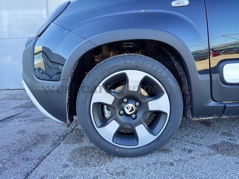 FIAT Pandina Pandina 1.0 65cv Hybrid Cross