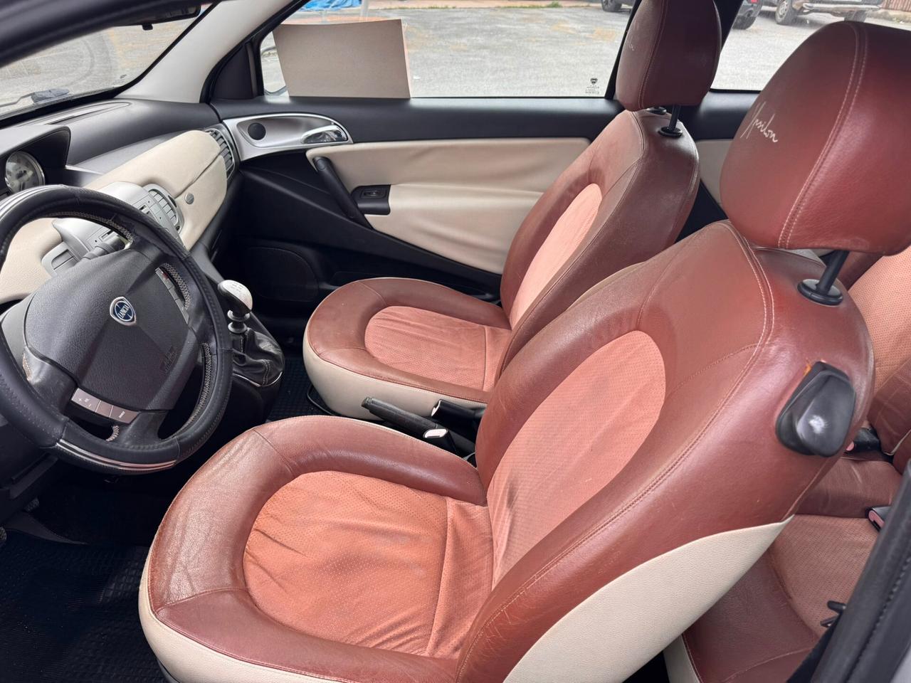 Lancia Ypsilon 1.2 Argento