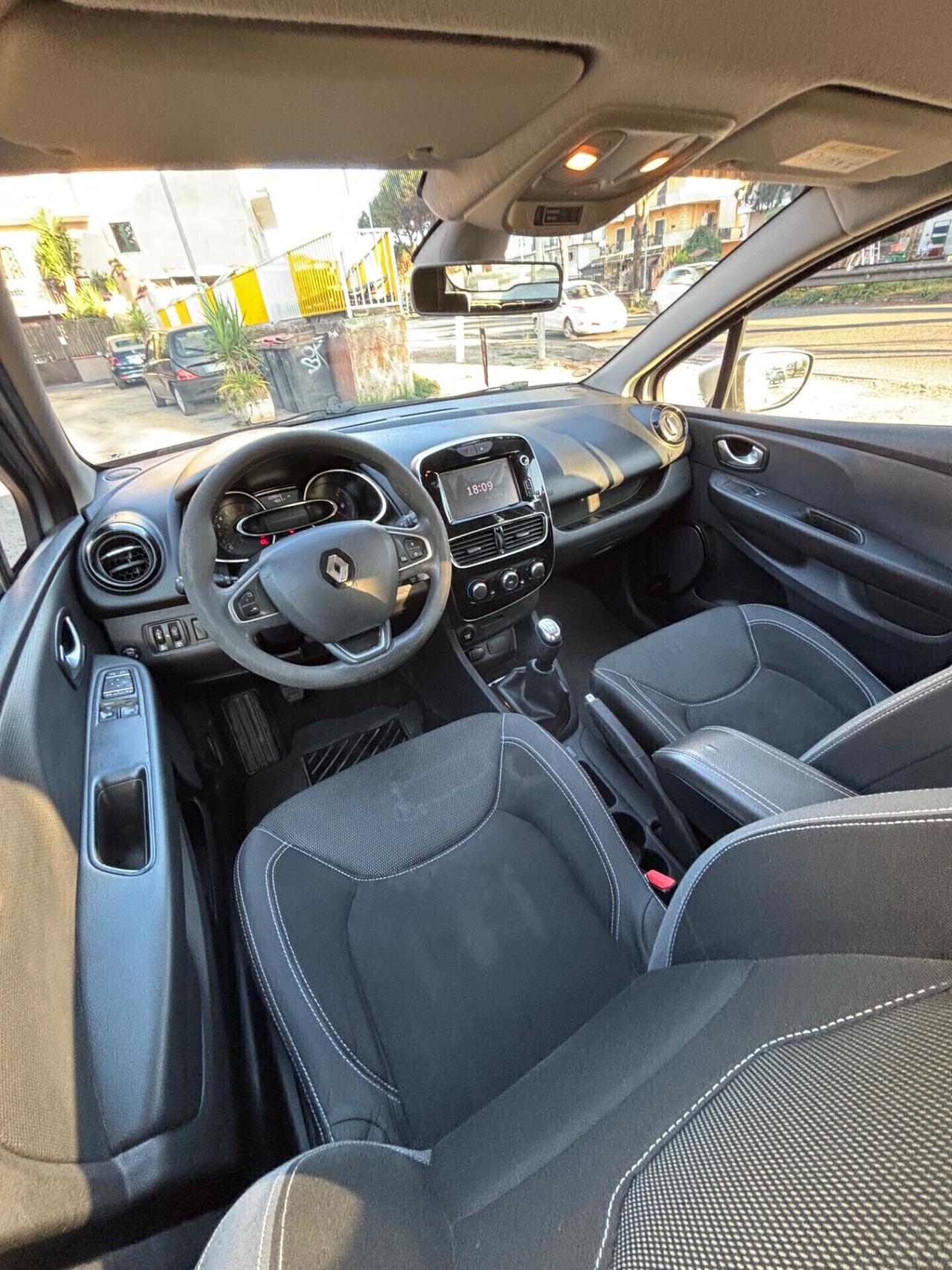 Renault Clio TCe 12V 90 CV GPL 5 porte Duel