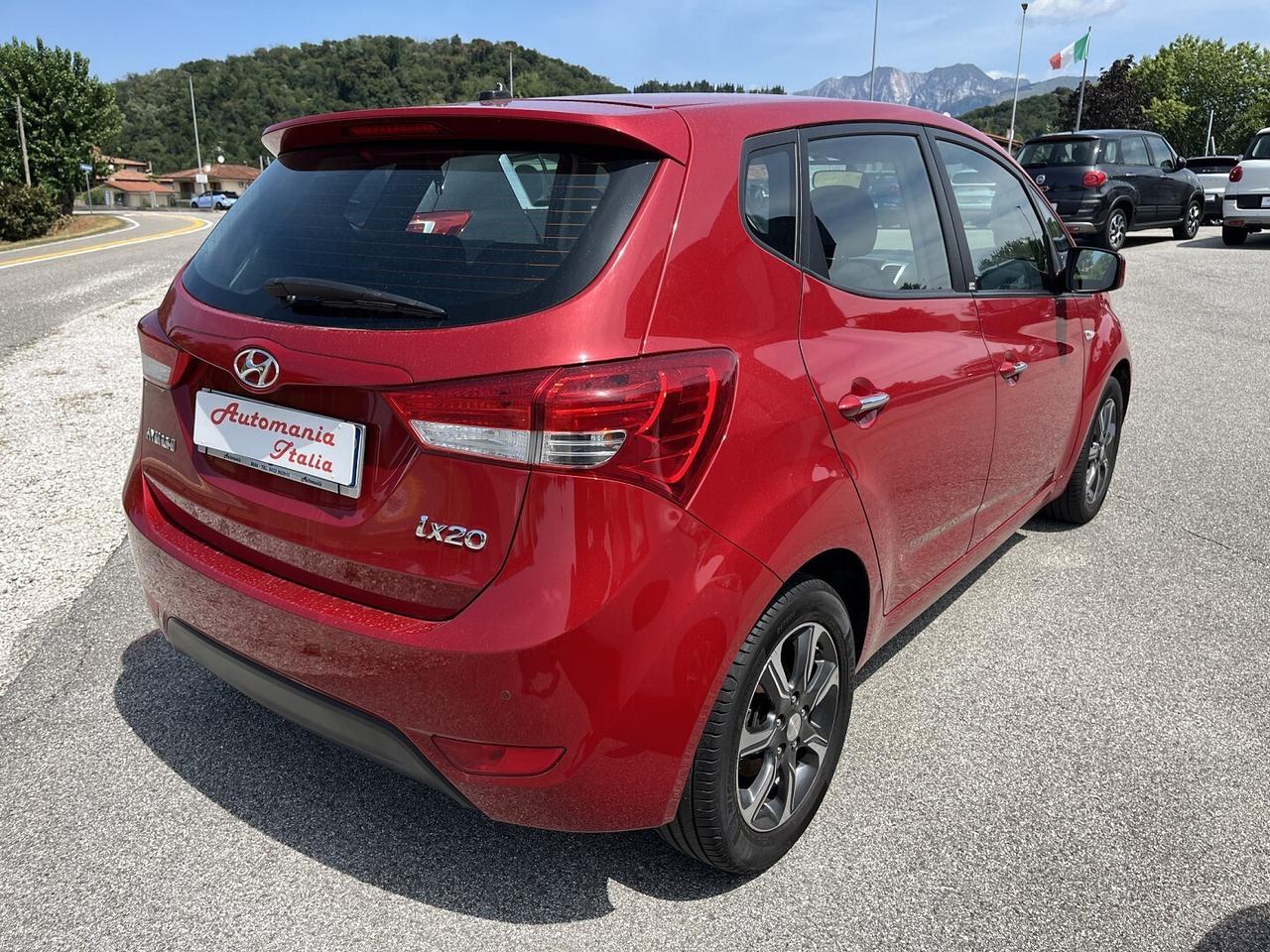 HYUNDAI IX 20 1400 CC 90 CV
