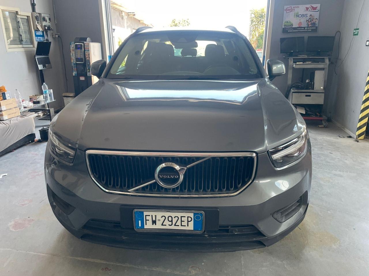 Volvo XC40 D3 2.0 CV150