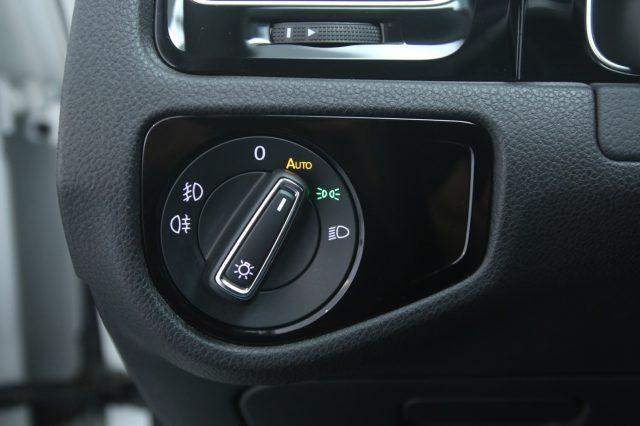 VOLKSWAGEN Golf 2.0 TDI DSG 5p. 4MOTION Highline BMT Fari Full LED