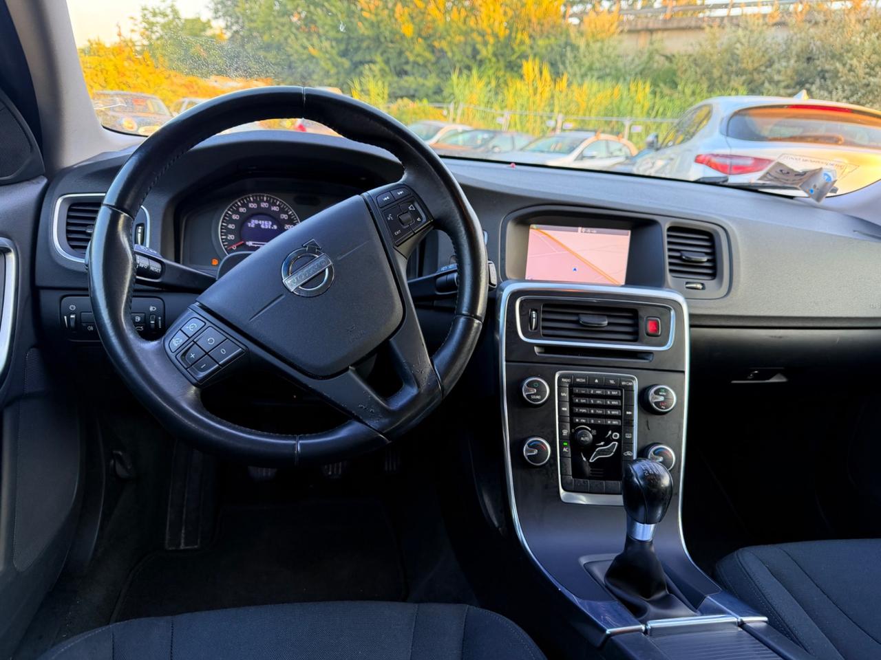 Volvo V60 D3 Summum 2.0 163cv Euro 5 2011