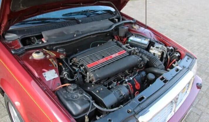 Lancia Thema 8.32 SPLENDIDA UNICA AMMIRAGLIA THEMA FERRARI 8.32