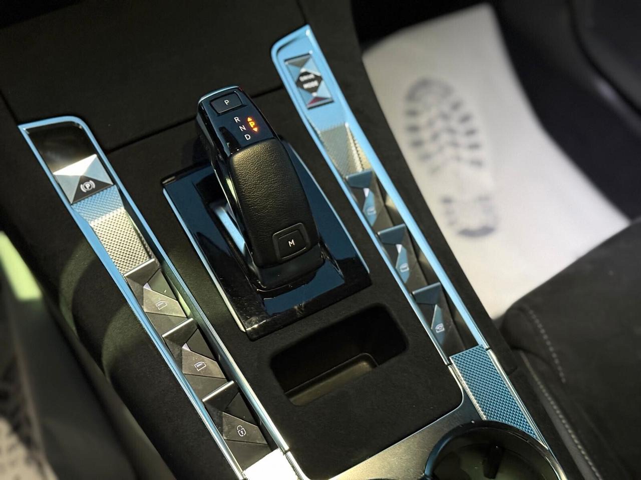 Nuova Ds 7 BlueHDi 130 aut. Performance Line Laser Led