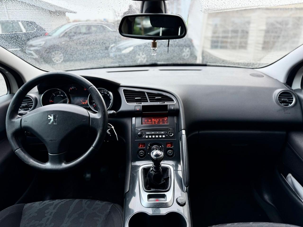 Peugeot 3008 1.6 HDi 110CV Tecno