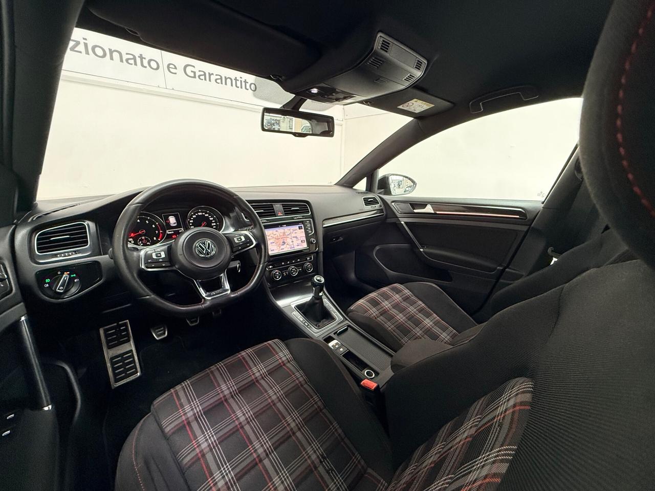 Volkswagen Golf GTI Performance 2.0 TSI 230cv 5p. 4 Free BMT 01/2015