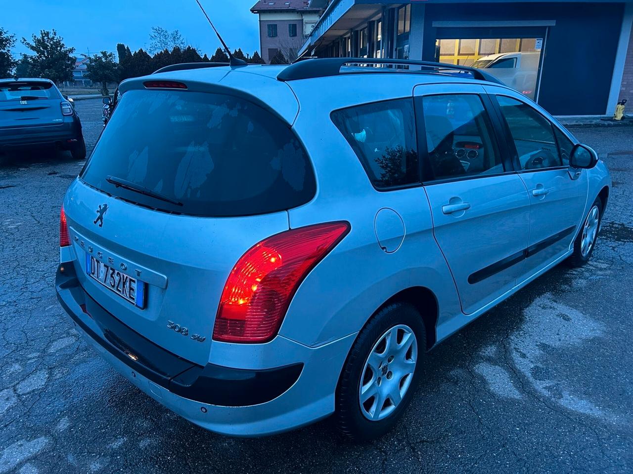 Peugeot 308 1.6 HDi 110CV SW Premium