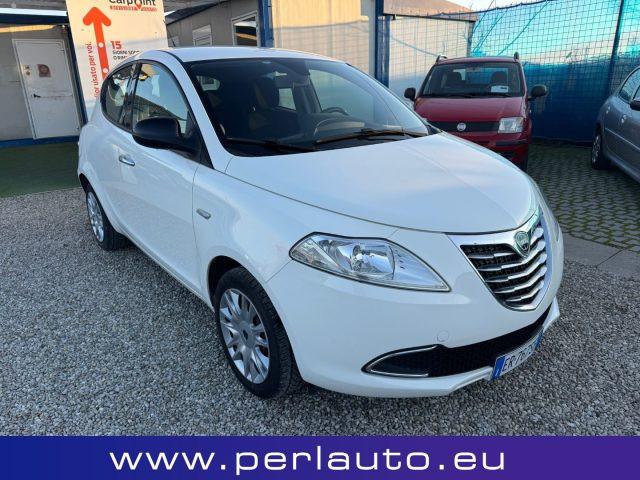 LANCIA Ypsilon 1.2 69 CV 5 porte Platinum