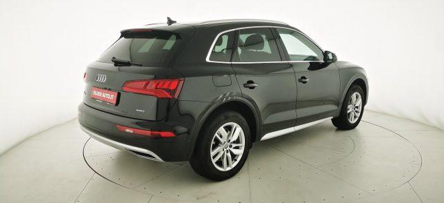 AUDI Q5 50 TFSI e quattro S tronic Business