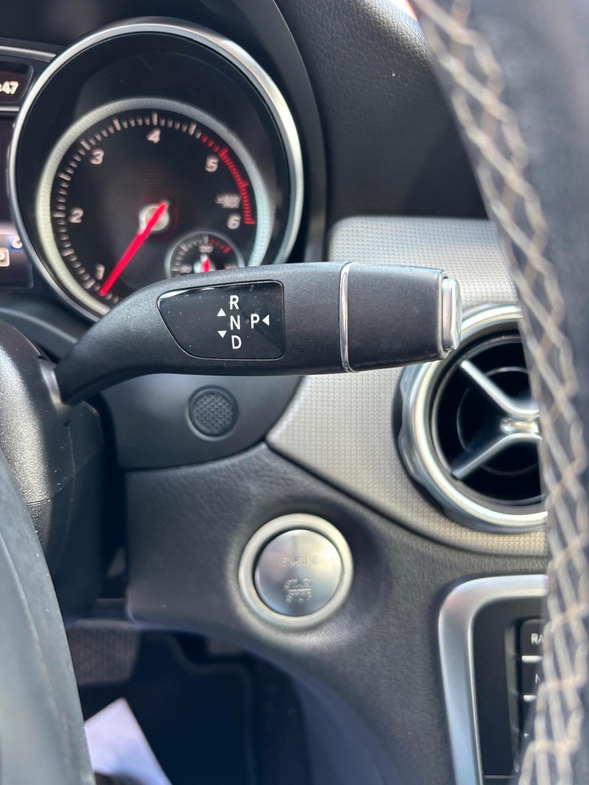 Mercedes-benz GLA 200 d Automatic Sport