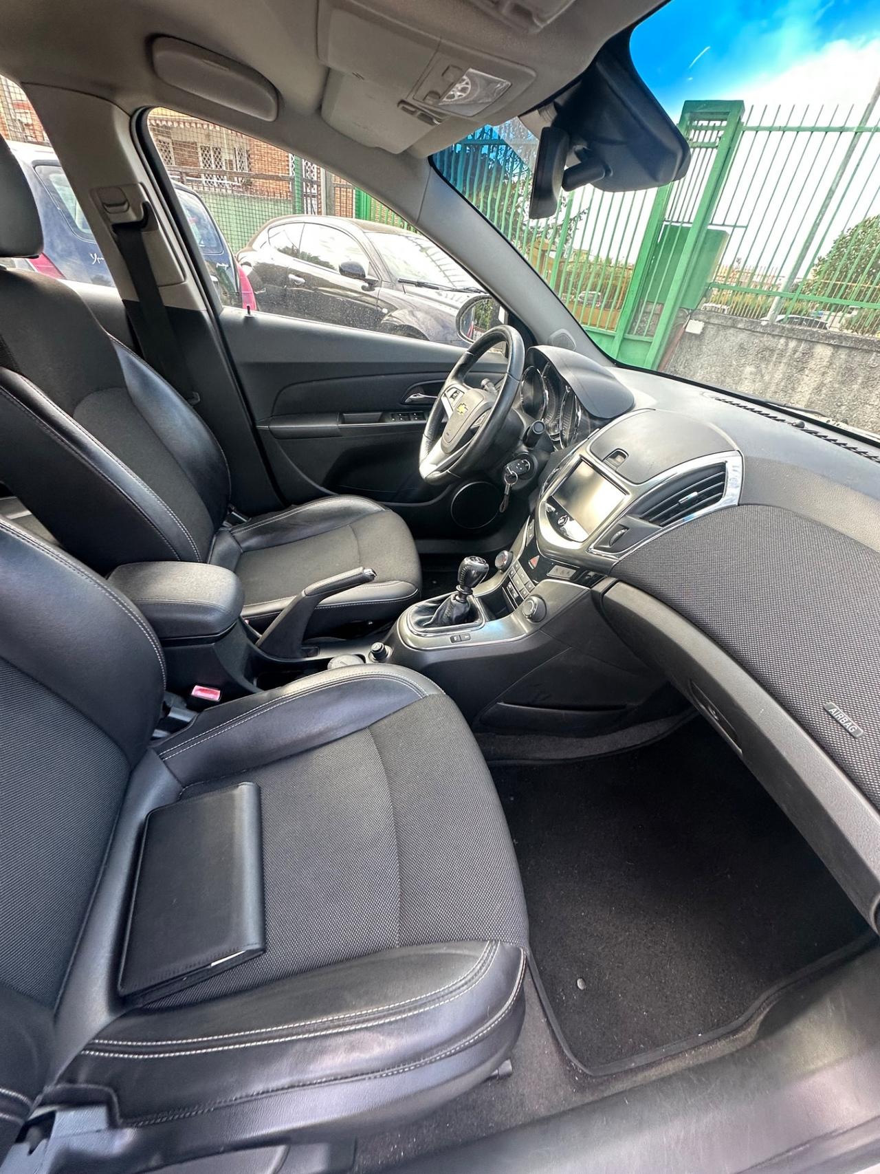 Chevrolet Cruze 1.7 Diesel 4 porte LT