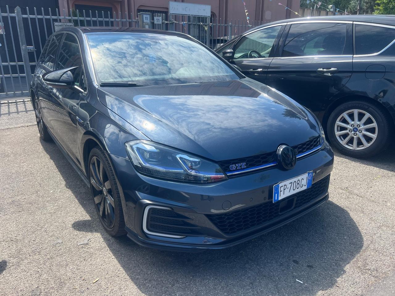 Volkswagen Golf gte dsg 204 cv tetto apribile