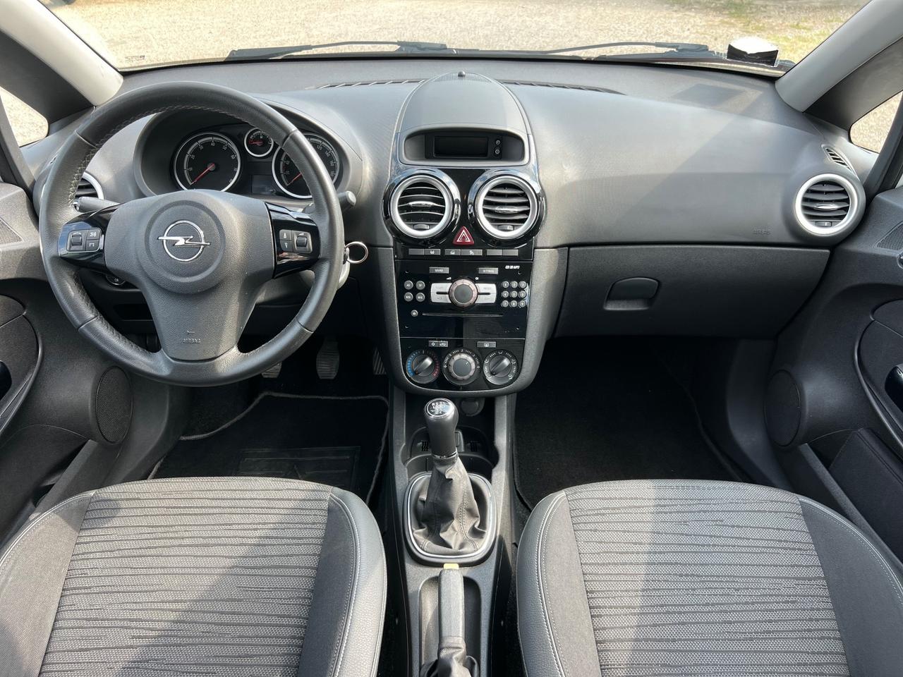 Opel Corsa 1.2 85CV 5 porte GPL-TECH Edition
