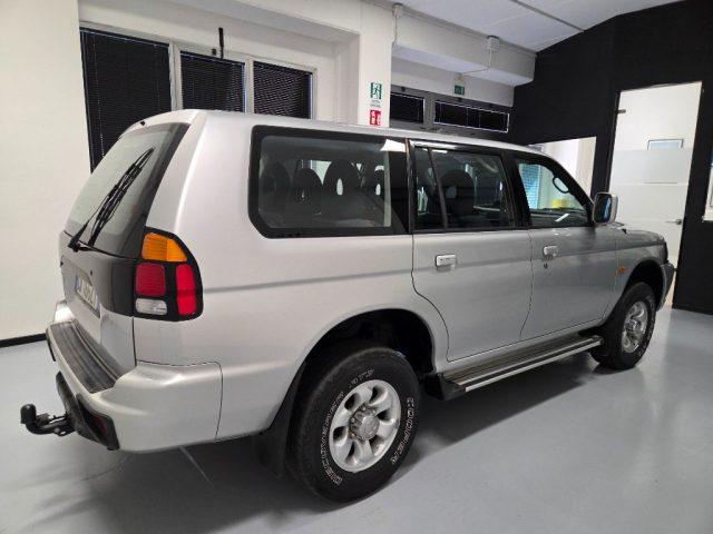 MITSUBISHI Pajero Sport 2.5 TDI cat GLS Autocarro 5 POSTI