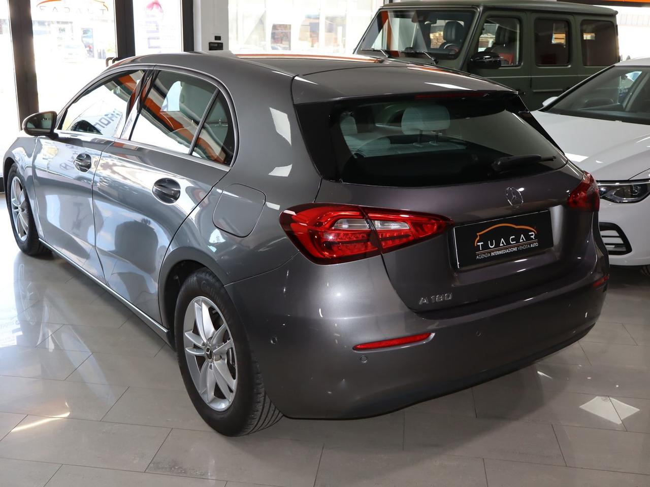 Mercedes-Benz A 180 Business Plus A 180 #9967