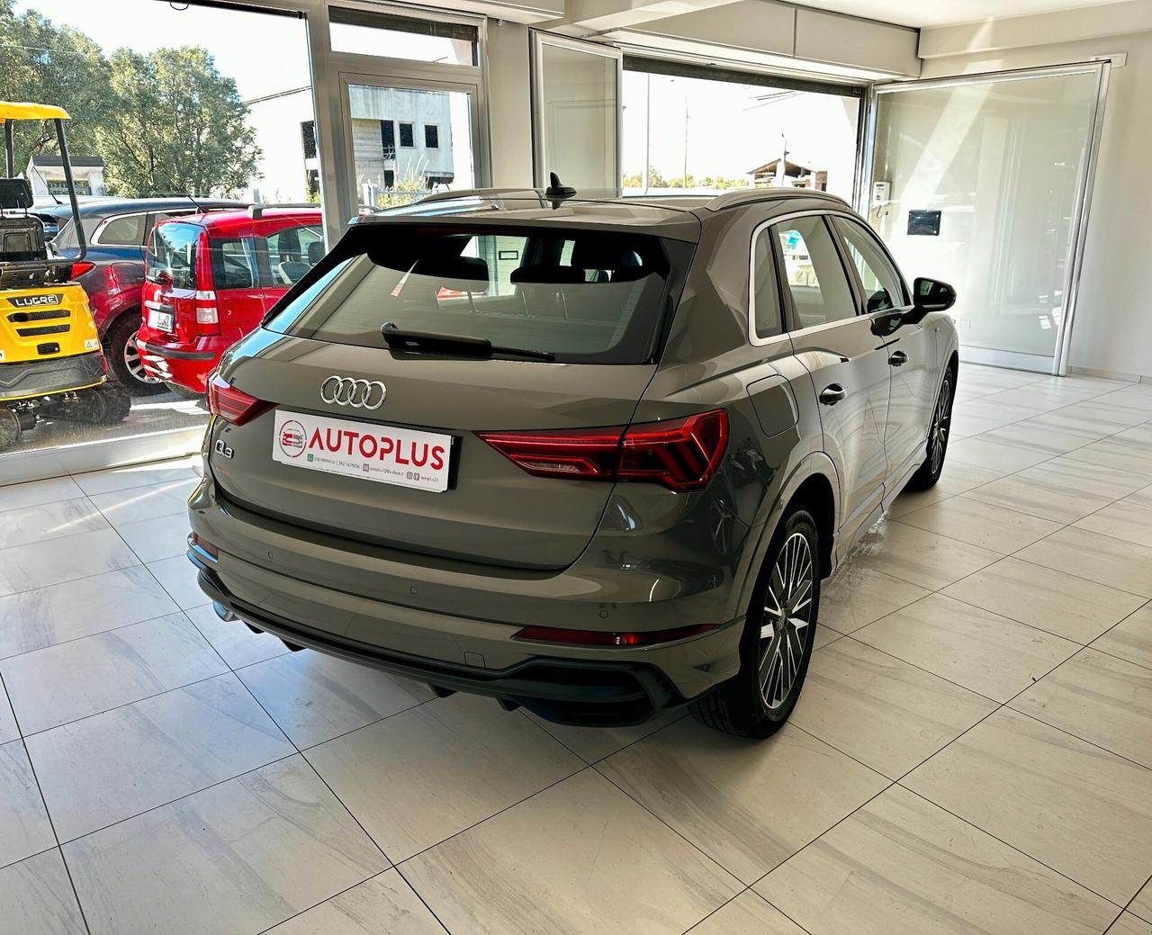 Audi Q3 35 TDI S-tronic S-line 150 cv