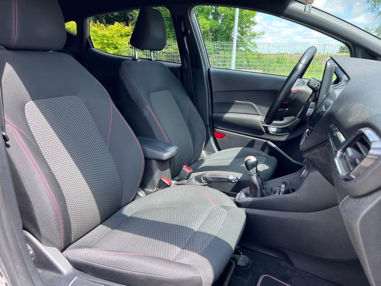Ford Fiesta ST Line 1.1