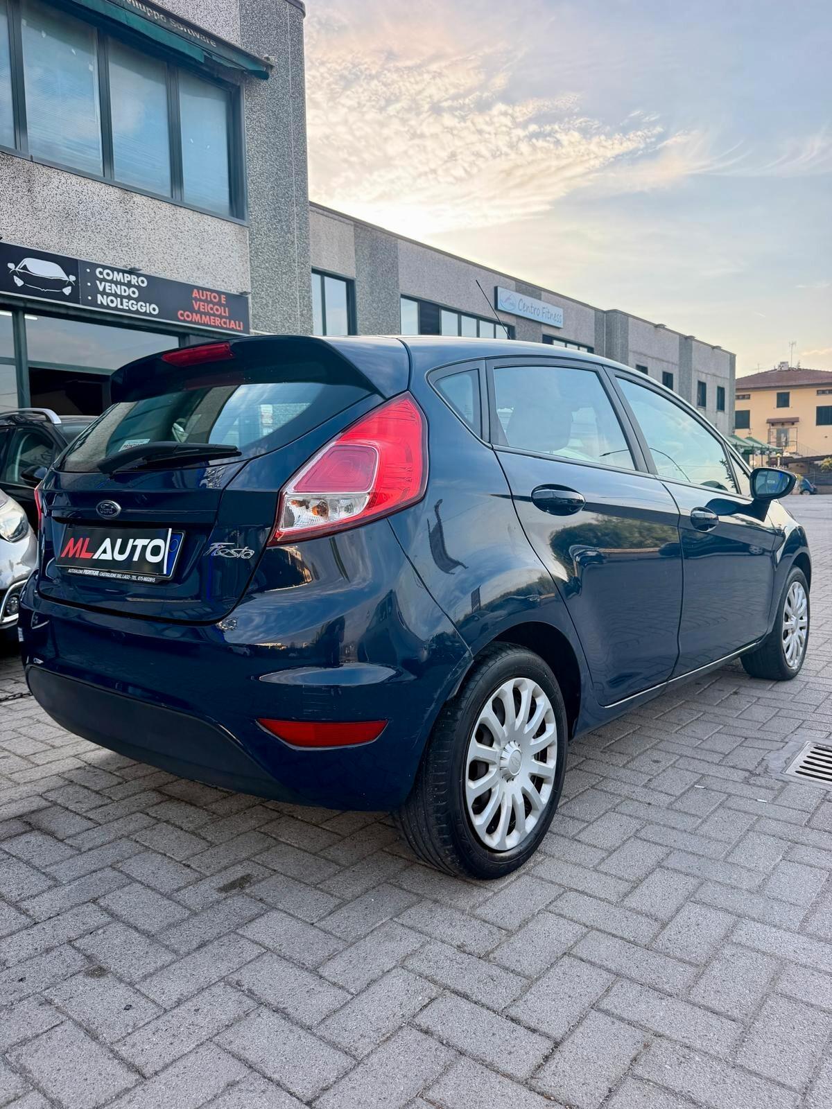 Ford Fiesta 1.2 60CV 5 porte Titanium - ok neopatentato