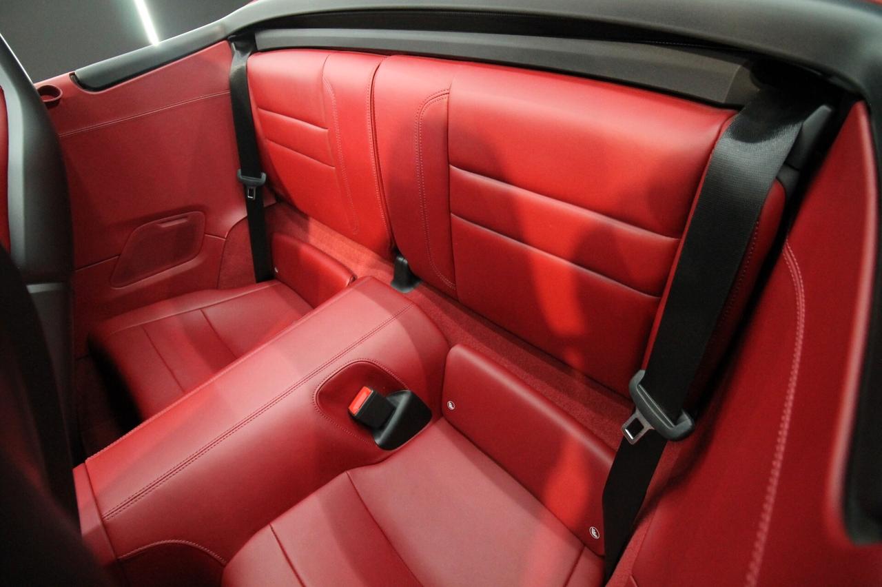 PORSCHE CARRERA 911 CABRIO