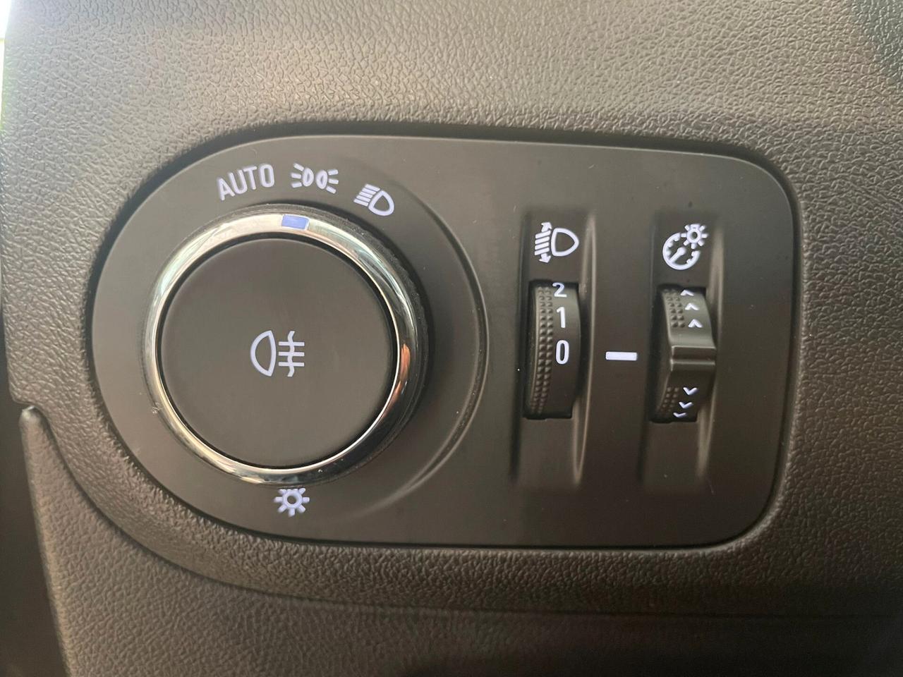 Opel Crossland 1.2 12V Start&Stop Edition